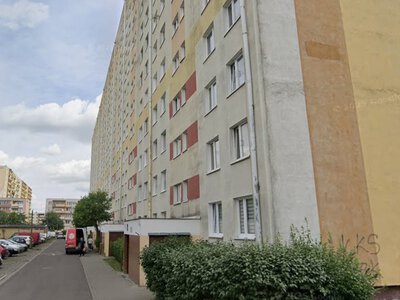 Włocławek: 5-latka wypadła z okna na 11. piętrze. Są nieoficjalne doniesienia ws. matki