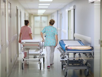 Zmiana dla części pacjentów zacznie działać później. Jest nowy termin