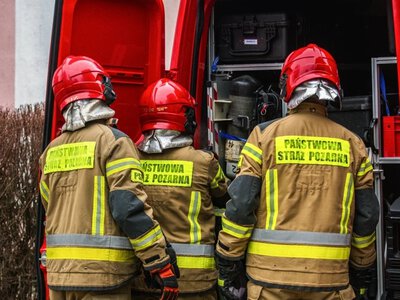 Pożar domku letniskowego w okolicach Konina. Nie żyje jedna osoba