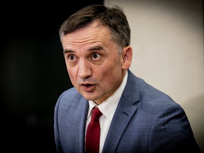 Nie mogę wziąć kredytu. Ziobro odpowiada Tuskowi