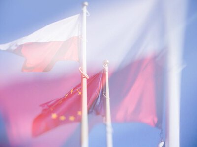 Miliardy z UE dla Polski. Ponad 1/3 badanych ma poważne zastrzeżenia