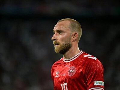 Koszmar Eriksena powraca. Upadł na murawę. Natychmiastowa akcja służb