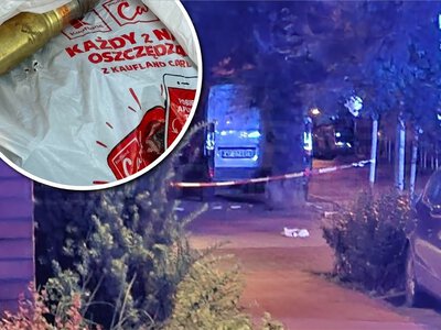 Podejrzana reklamówka w Pruszkowie. Ściągnięto wszystkie służby