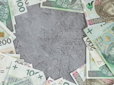 Polska ma prawie najwyższe koszty obsługi długu w UE. Gorzej tylko w Rumunii