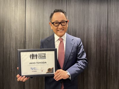 Akio Toyoda kontra elektromobilność. Szybka pralka to nie pojazd sportowy