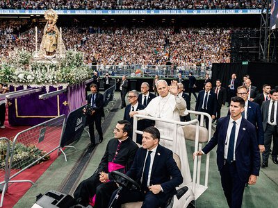Barcelona kolejnym etapem podróży papieża po Hiszpanii