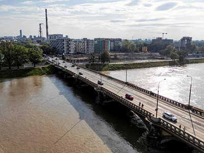 Wojna o historyczny most we Wrocławiu. Kto blokuje niezbędny remont?