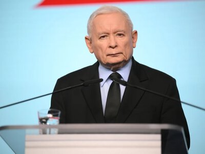 Jarosław Kaczyński wezwany do prokuratury. Wraca sprawa dwóch wież