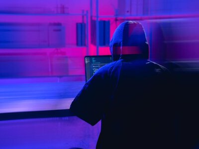 Fałszywe instalatory ChatGPT kradną hasła, sesje i dane firmowe