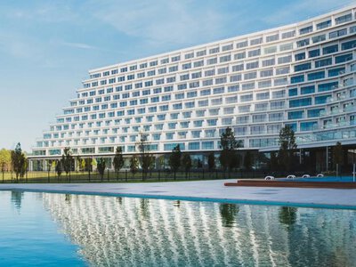Ręcznik na osłodę. Hotel Gołębiewski odsłania ceny wejścia na basen