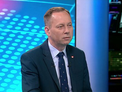 Przepychanka ws. orderu Zełenskiego trwa. „Nie możemy na to machnąć ręką”
