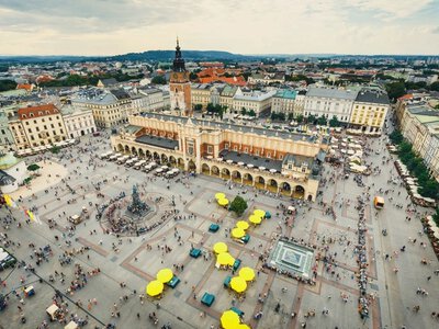 To ma być nowa fontanna na rynku w Krakowie. Przerost formy nad treścią