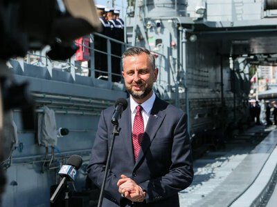 Pozytywny trend dla Kosiniaka-Kamysza. Tak Polacy ocenili szefa MON. Sondaż dla „Wprost”