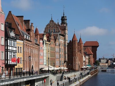 7 wakacyjnych pułapek nad Bałtykiem. Tak turyści tracą setki złotych