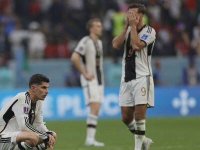 Klątwa mistrza na mundialach. Giganci, którzy się skompromitowali
