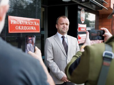 Szczątki płodów na posesji w Lutoryżu. Prokuratura: Podejrzana sama je zakopała