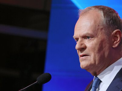 Transkrypcje aktów małżeństwa. Tusk: Nie będzie żadnej wojny z gminami