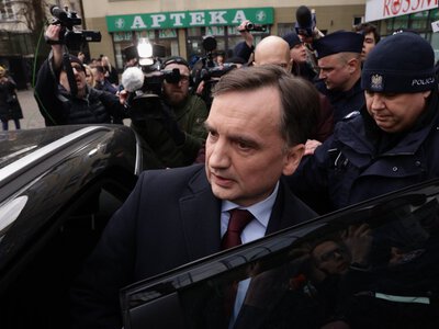 RMF FM: Wniosek o ENA za Zbigniewem Ziobrą może upaść. Kluczowy jest jego pobyt w USA