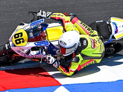 Karolina Danak w WorldWCR: Walka o podium w Misano przerwana przez groźny upadek