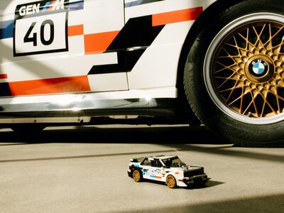 Ten model BMW ma już 40 lat. Teraz trafi na półki jako kolekcjonerski zestaw LEGO