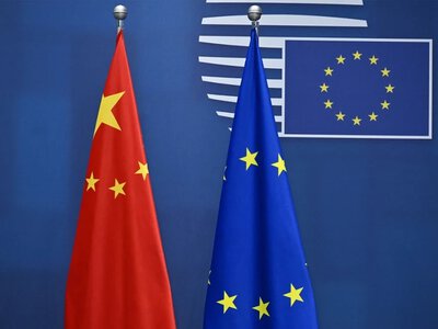 UE obawia się zależności od Chin. Macron: stawką jest suwerenność Europy