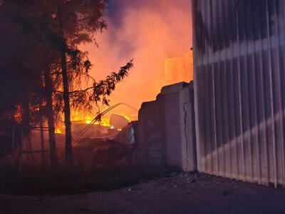 Błociszewo, powiat śremski, pożar kurnika, pożar fermy (fot. asp. Martin Halasz KW PSP Poznań)