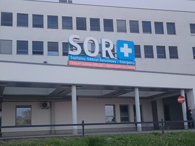 Kacprzyk koryguje 33 faktury i rzuca mandat. Jest doniesienie o oszustwie