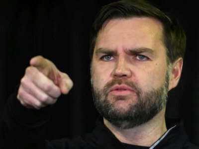 Vance: Znieśliśmy blokadę, Irańczycy przestali atakować statki w cieśninie Ormuz