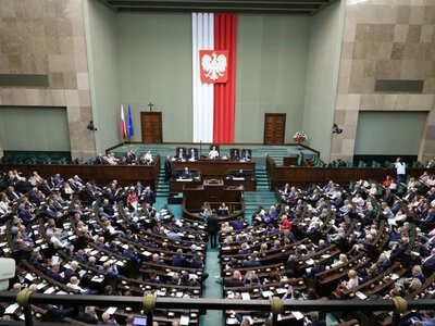 Opozycja chciała wyrzucić do kosza ustawę o artystach. Sejm zagłosował