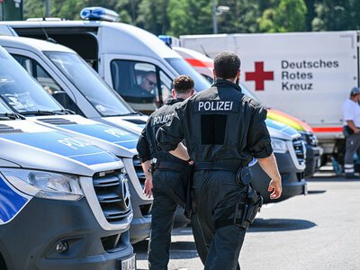 Niemowlę porwane z wózka. Ciało chłopczyka znaleziono w strumieniu