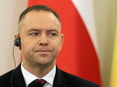 Nawrocki chce odebrać order Zełenskiemu. Putin otwiera szampana