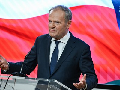 KO grunt pali się pod nogami, Donald Tusk zareagował z opóźnieniem. Wszystko się zaczęło sypać