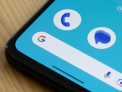 Wiadomości Google same przygotują odpowiedź na SMS-a