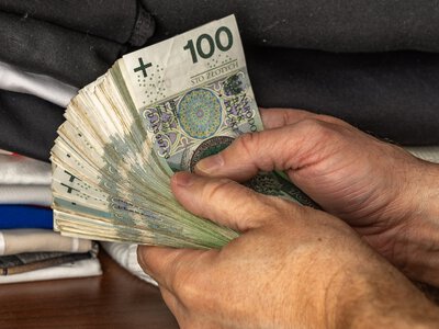 Polacy wpadają w finansową pułapkę. Sami sprowadzają na siebie kłopoty