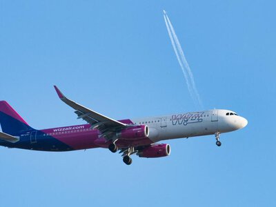 Tanie linie, a co z Wi-Fi? Wizz Air przestrzeli z internetem wbrew woli Elona Muska