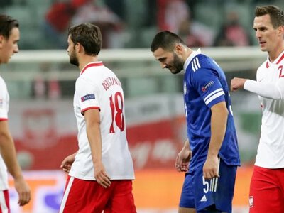 Polski piłkarz ma nowy klub. Transfer dopięty, to już oficjalne