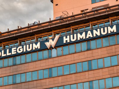 Wygrali w sądzie z dawnym Collegium Humanum. Dyplomy nie miałyby wartości