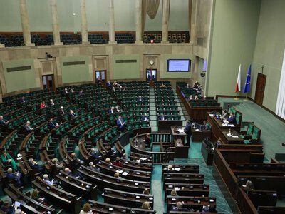 Koalicja rządząca wraca do tematu aborcji. Polaryzacja wokół liberalizacji prawa