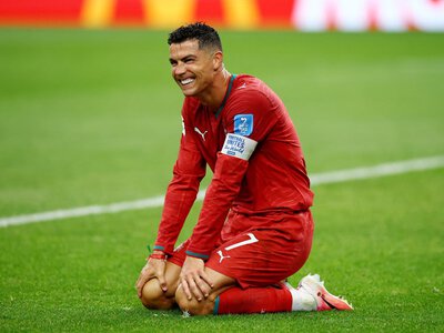 Zmierzch piłkarskich bogów. Kto w kolejce o tron po Messim i Ronaldo?