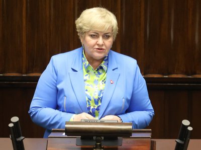 Posłanka KO ominęła kolejkę do szpitala. Teraz oskarża placówkę o odwet za jej wieloletnią pracę
