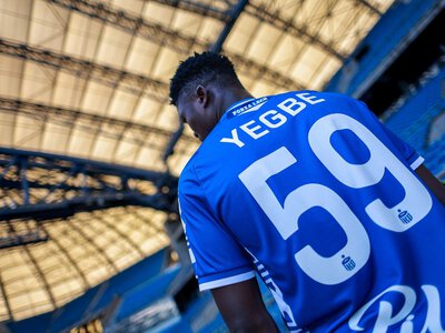 Oficjalnie! Hitowy transfer Lecha Poznań stał się faktem