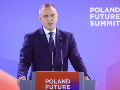 Fejfer: to nie jest polska droga? Karol Nawrocki się myli. I to podwójnie
