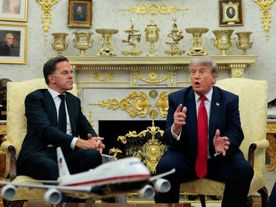 Trump krytykuje Europę, ale wychwala Nawrockiego. Największa sensacja od 50 lat