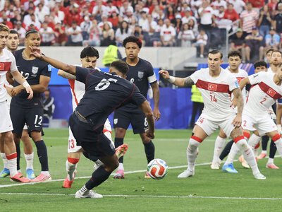 Zwycięstwo w 98. minucie. Zobacz skrót meczu USA – Turcja