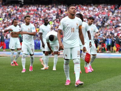 Rodzinny dramat trenera Francji. Prośba do FIFA. Skandaliczna decyzja