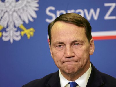 Sikorski zaproponował reakcję na bohaterów UPA i zawrzało. Teraz tłumaczy