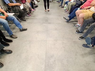 Młodzi tracą zęby, dorośli kończyny. Mamy system strukturalnego egoizmu