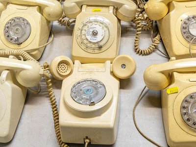 Nie ma takiego numeru... Kraj kończy z telefonami stacjonarnymi