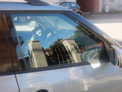 Ta tabliczka przed posesją często nic nie znaczy. Kierowcy wciąż dają się nabrać