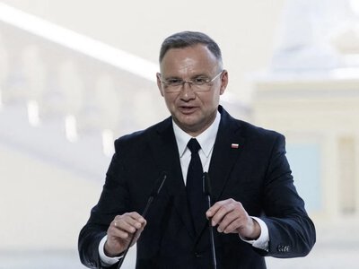 Burza wokół spotkania Andrzeja Dudy z generałem. Były prezydent zabrał głos